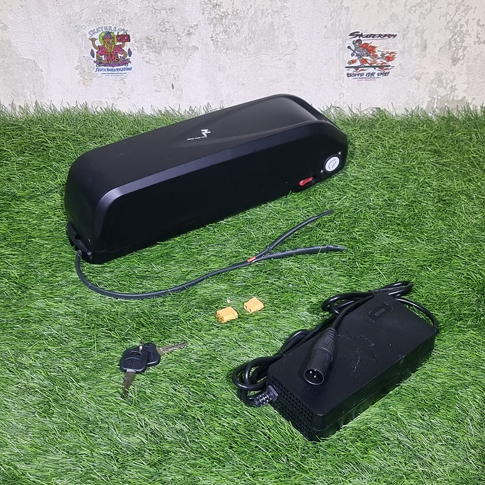 [0901] แบตเตอรี่ 48V จักรยานไฟฟ้า DIY custom ติดตำแหน่งกระบอกน้ำ ถอดได้ พร้อม สายชาร์จ หัวแปลง