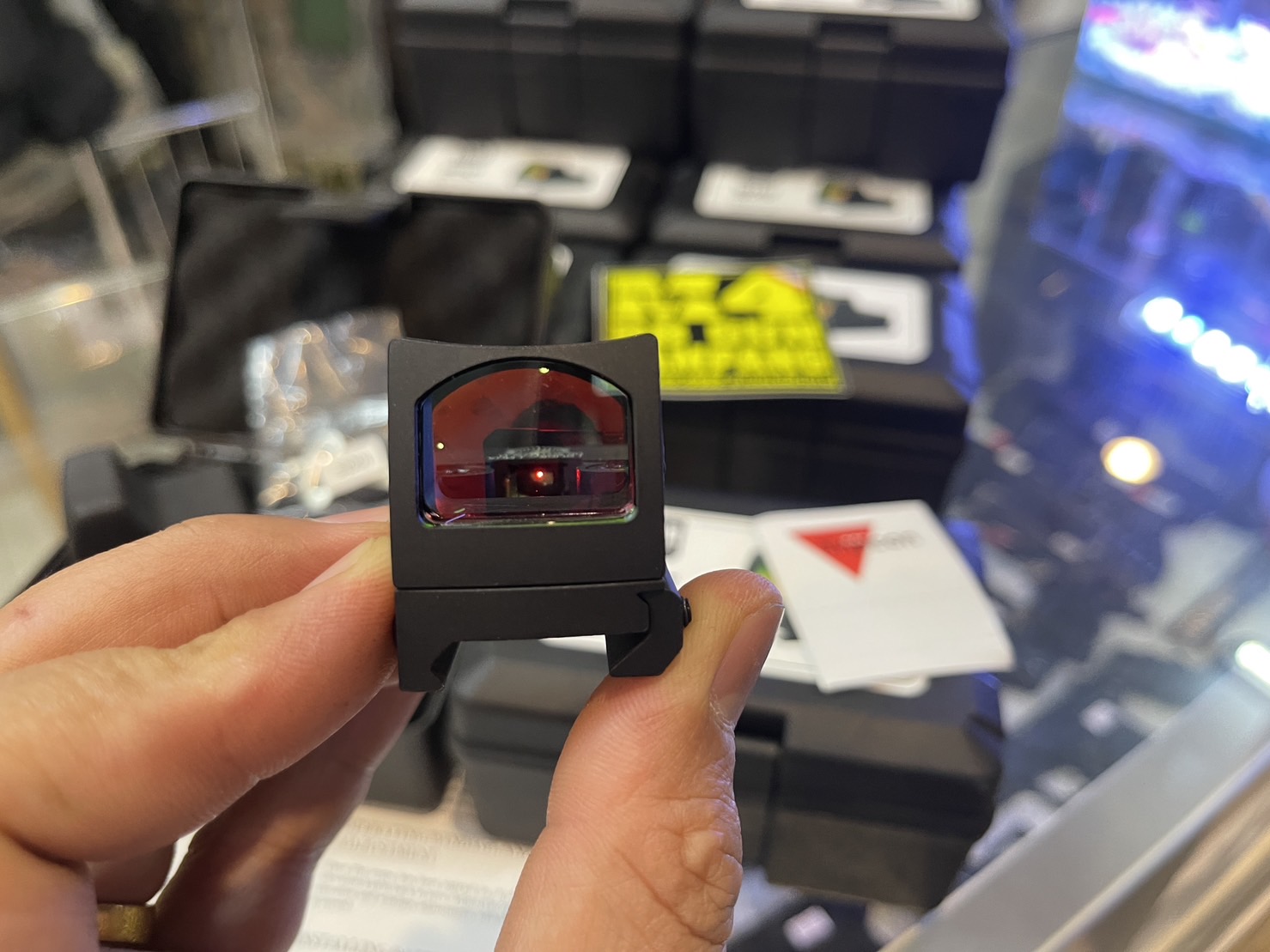 Dot:IMPACT REDDOT TRIJICON RMR กล้องจุดแดง มีขาจับสำหรับปืนสั้น