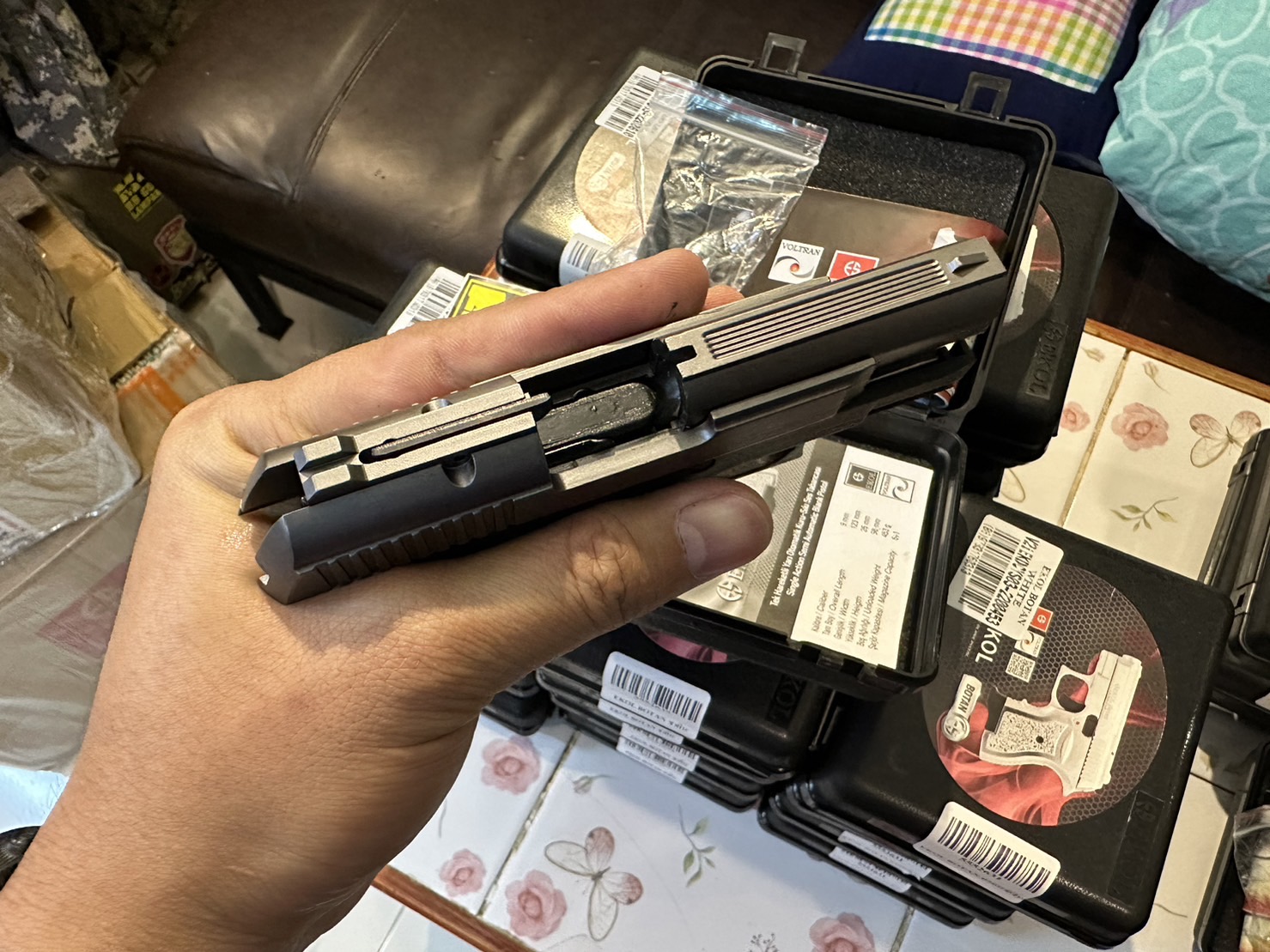 EKOL Botan ไททัน