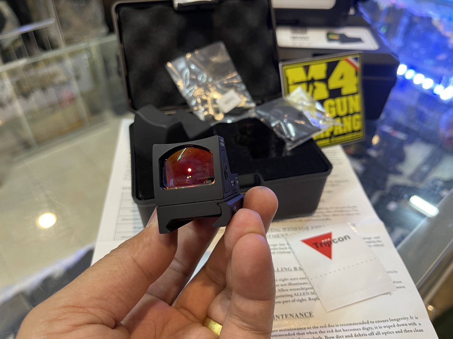 Dot:IMPACT REDDOT TRIJICON RMR กล้องจุดแดง มีขาจับสำหรับปืนสั้น