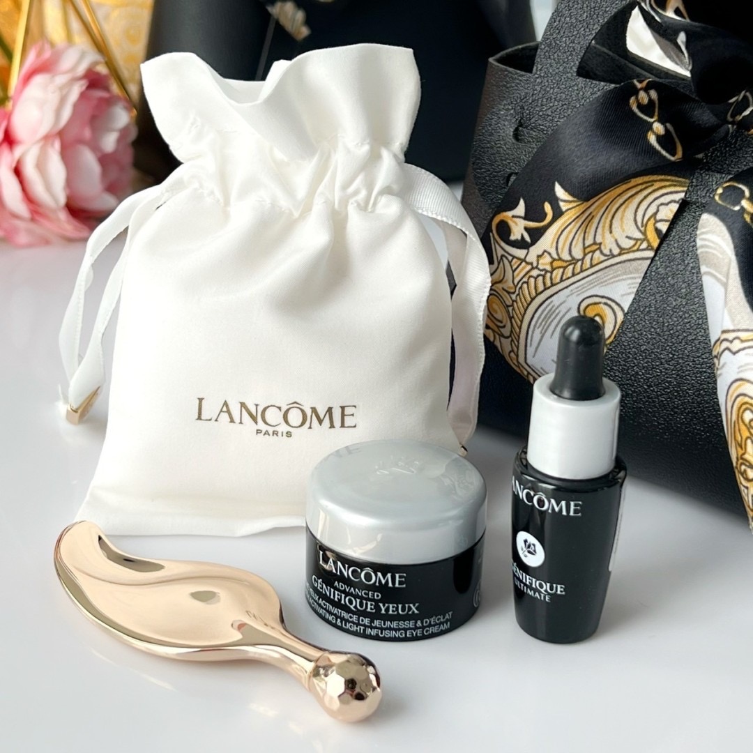 Lancome Beauty Mini Gift Set 3 Items ( Serum , Eye Cream & Gua Sha) แถมฟรีกระเป๋า💗
