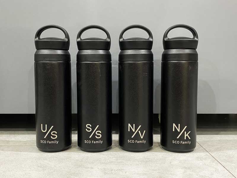 สลักชื่อ สลักข้อความ สลักรูป เลเซอร์ชื่อ เลเซอร์ข้อความ เลเซอร์รูป บนกระบอกน้ำ