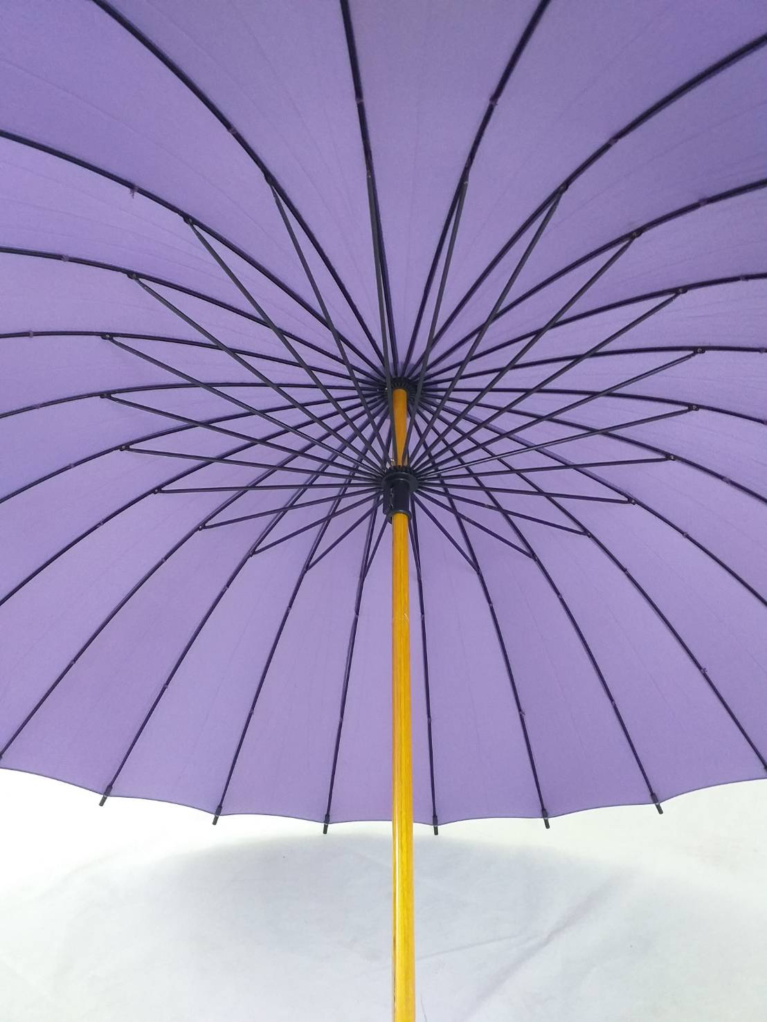 ร่มยาว 24 นิ้ว แกนไม้ ด้ามไม้ ซี่เหล็ก 24 ซี่ สีสวยสดใส มีให้เลือก 2 สี ชิ้น SKU-00336 2020-06-15 11:50:09 2023-10-24 14:33:47