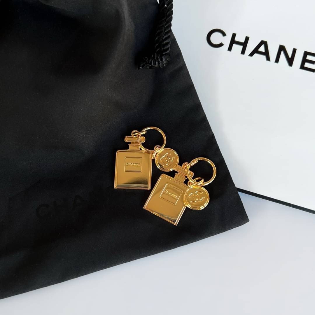 Chanel Coco Mademoiselle Keychain พวงกุญแจ - จี้รูปขวดน้ำหอม