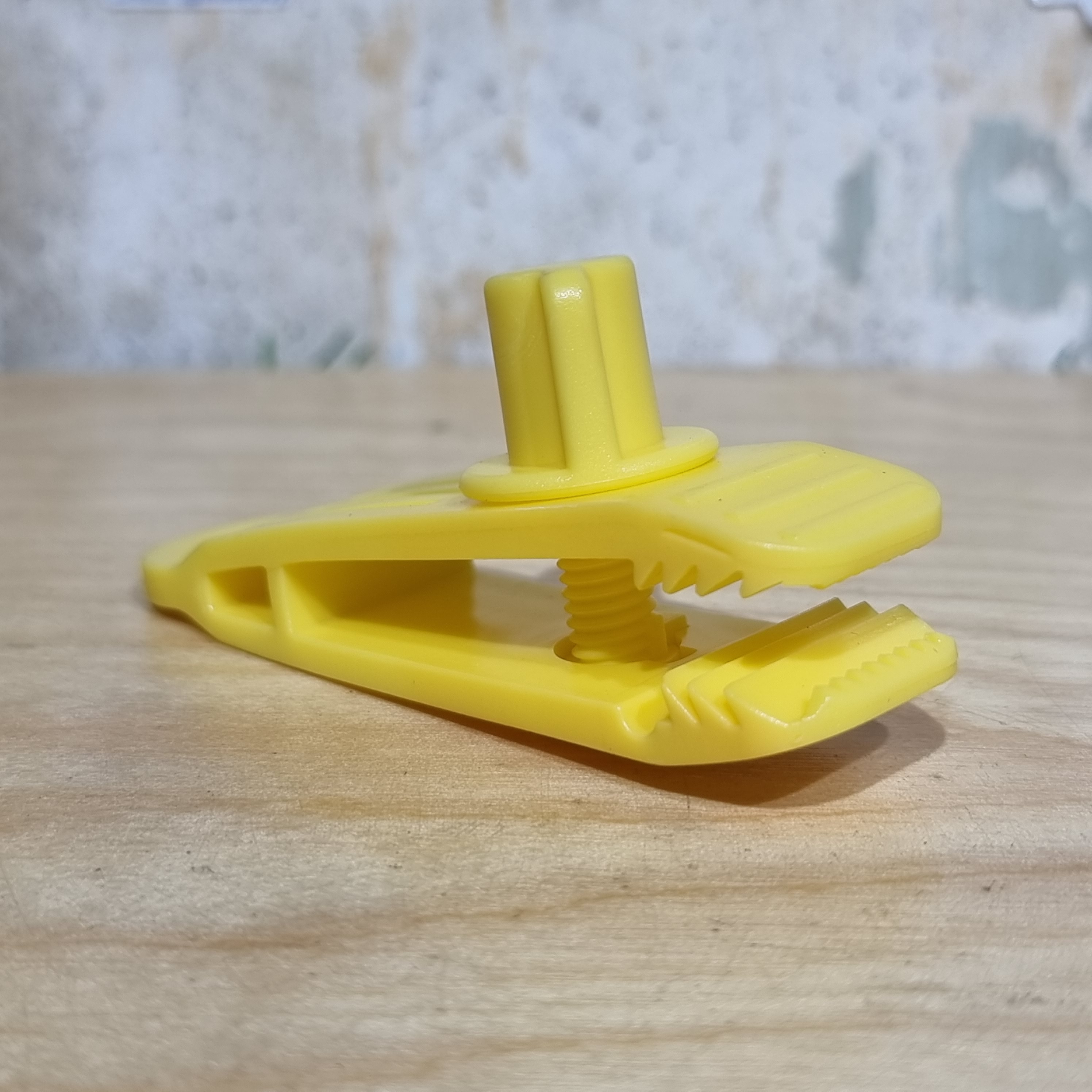 [1200] คลิปหนีบ หลังคาเต็นท์ ฟลายชีท ยึดกับสมอบก เพิ่มความมั่นคง กันกระพือ ที่ลมแรง