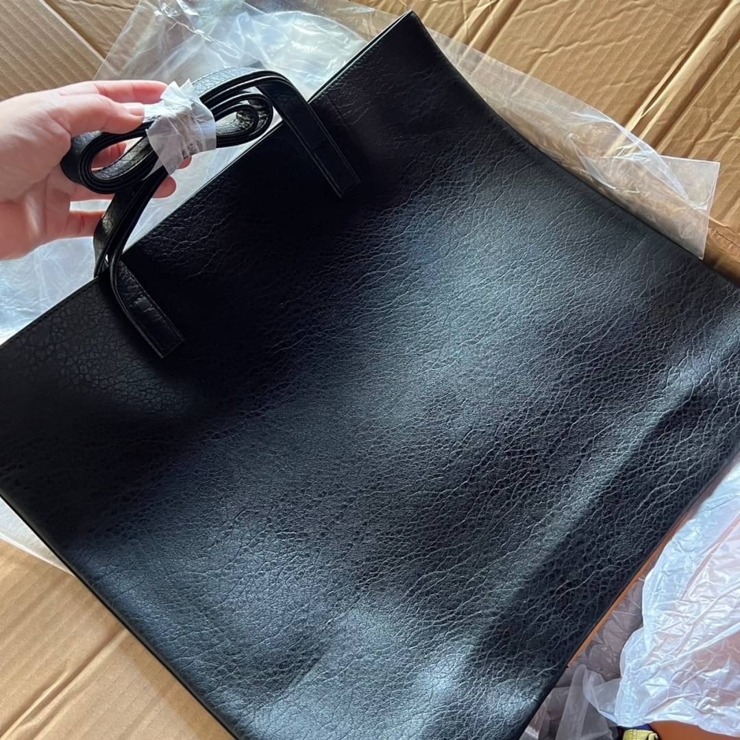 กระเป๋าสะพาย MCM Tote Bag