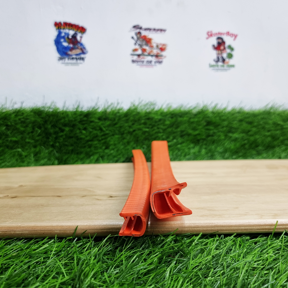 [0302][ลด50%] ขอบยางกันกระแทก แบบบาง แบบหนา เสริมแผ่นเหล็ก ยาวประมาณ 30cm