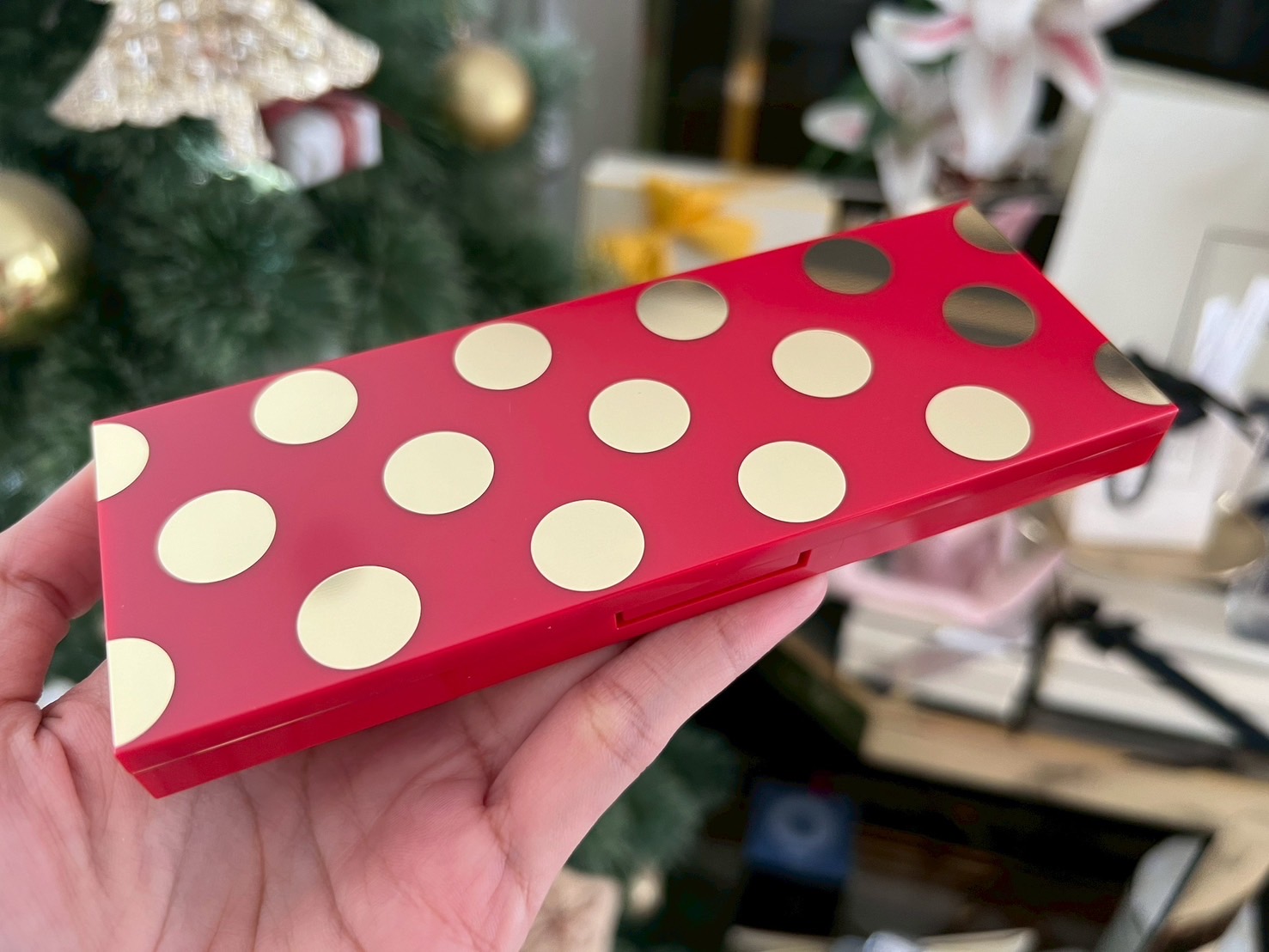 อายแชโดว์ Estee Lauder Limited Edition Glow Eyeshadow Palette 8.9g.