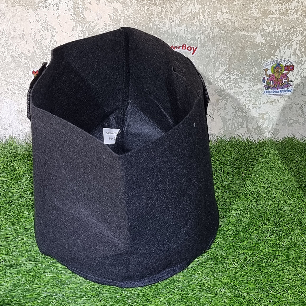 [1001] กระถางผ้าปลูกต้นไม้ อุ้มน้ำดี ปลูกกลางแจ้ง ระบายอากาศได้ รากเดินไว