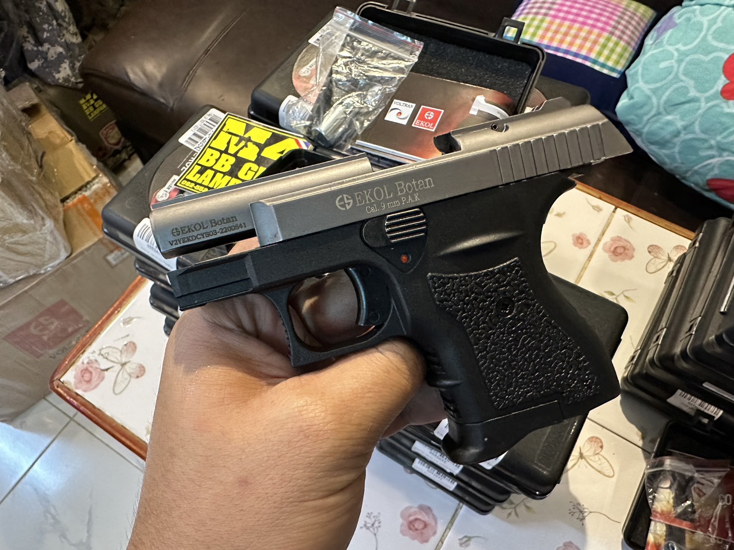 EKOL Botan ไททัน