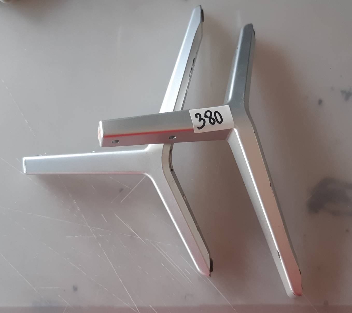 อันที่ 380 ขาทีวี SKYWORTH 40E2000 1020-QB62L00-PA