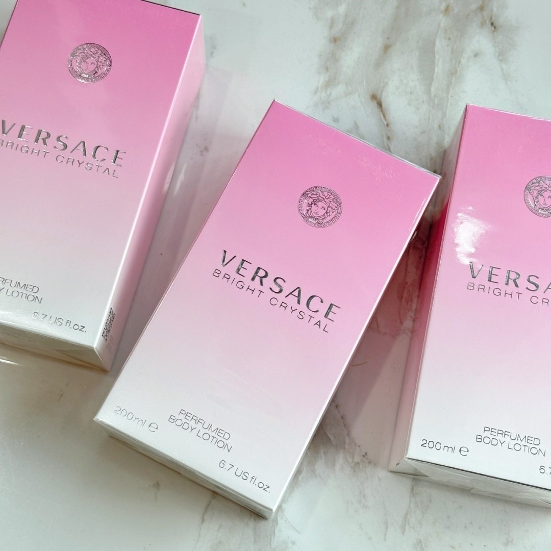 โลชั่นน้ำหอม Versace Bright Crystal body Lotion 200 ml