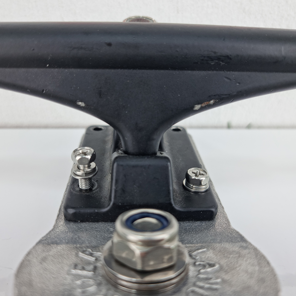 [0309] น็อตพร้อมแหวนกันคลาย ยึด Adapter surf truck ยาว 20-30mm stainless steel ไม่เป็นสนิม smoothstar, rare ant, geele