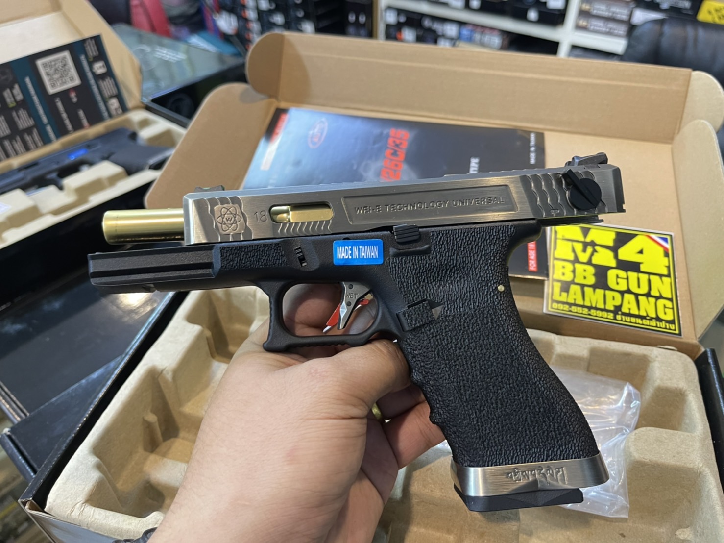WE Glock18 G-Force Custom – เฟรมดำ สไลด์เงิน ลำกล้องทอง T5