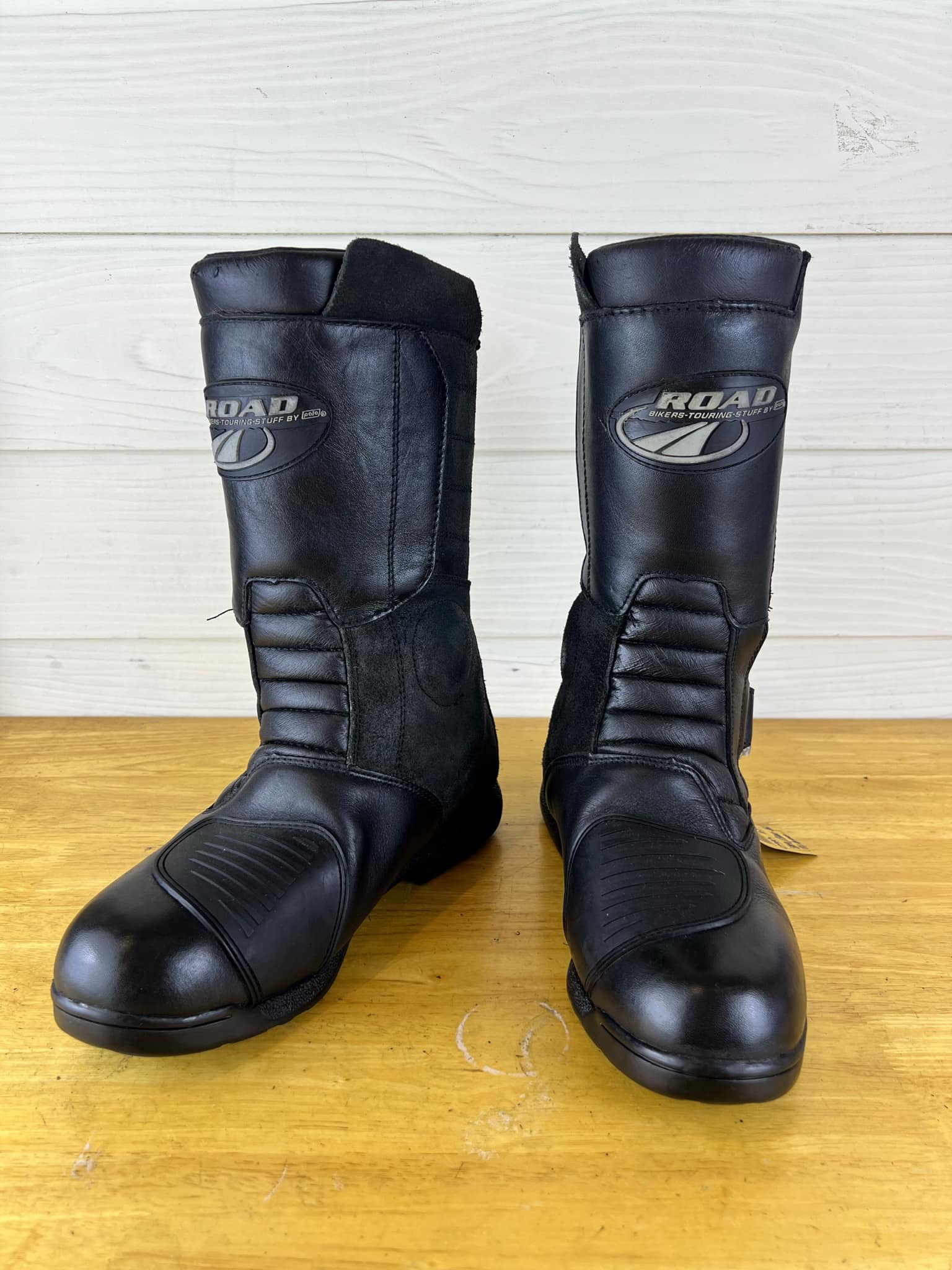 รองเท้าขี่มอเตอร์ไซด์( มือสอง) CMBA-237 Size ขนาดจากป้าย 39EUR /5.5UK /24.5CM ROAD
