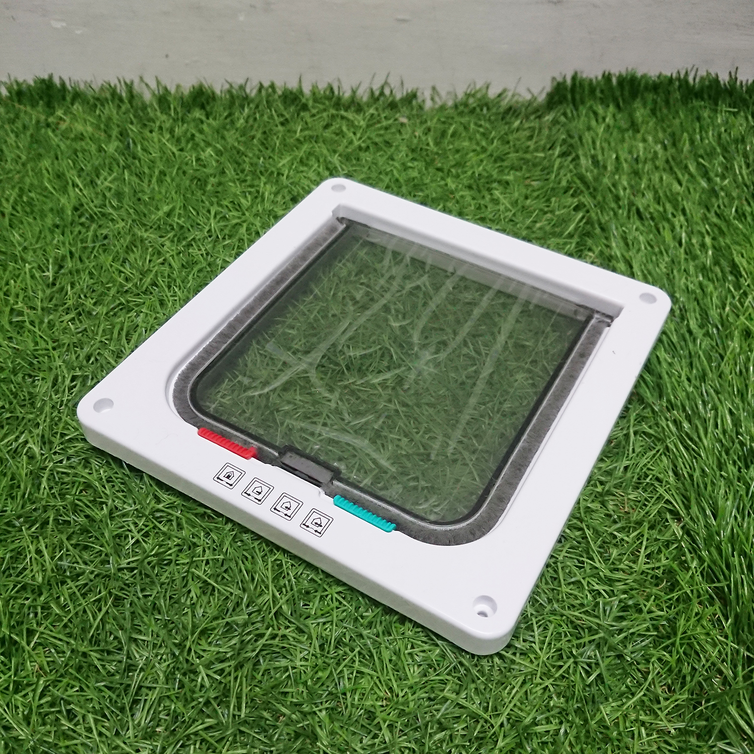 [1100] ประตู เข้า-ออก สัตว์เลี้ยง หมา แมว ล็อคได้ 3 ขนาด cat door