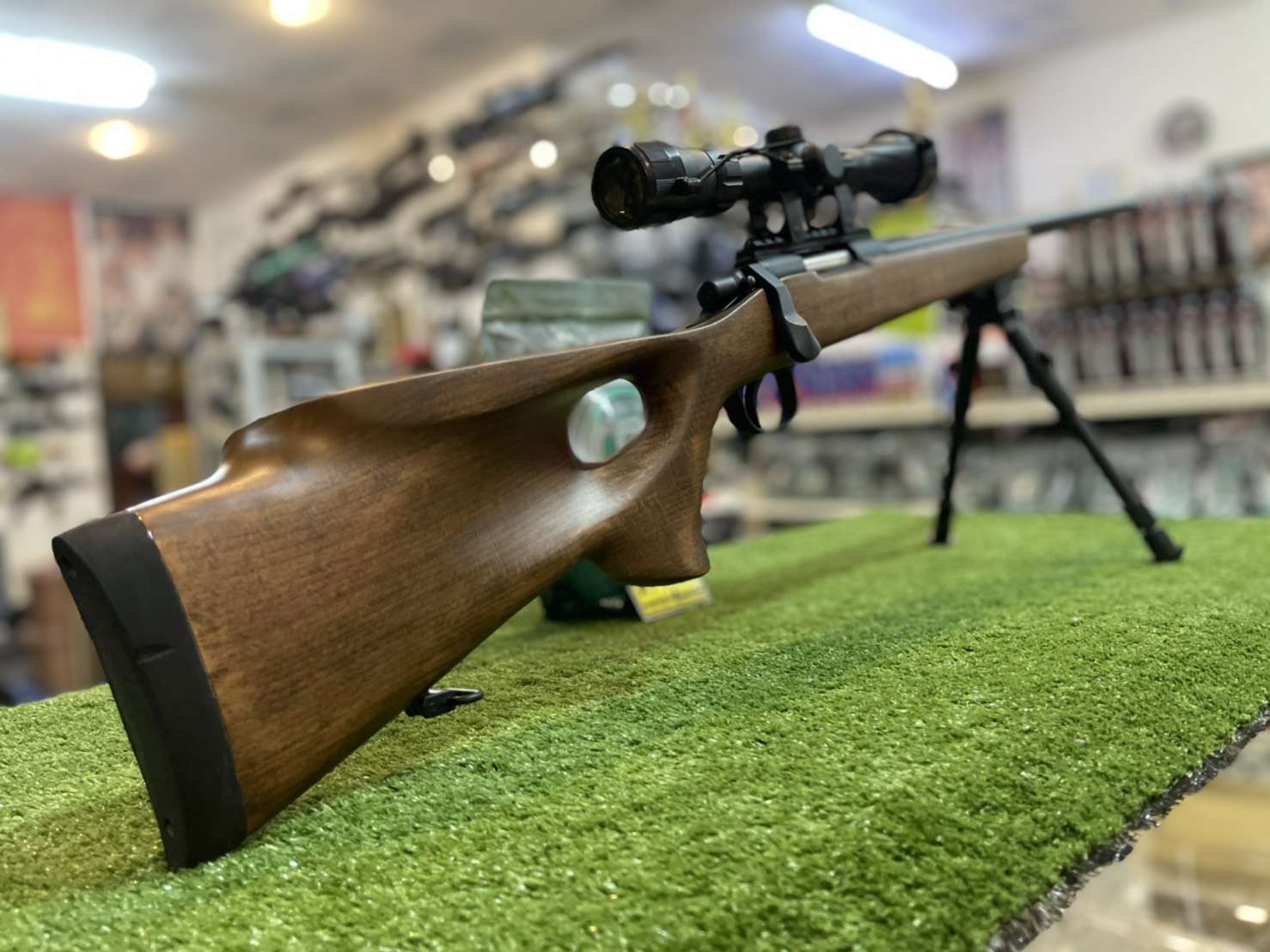 Double Bell 204-1 VSR-10 Varmint Thumbhole