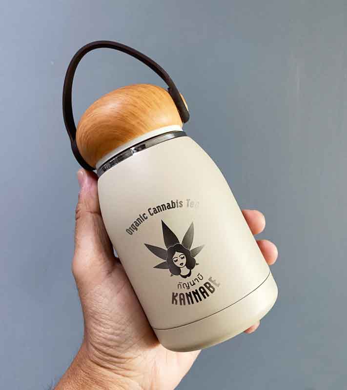 สลักชื่อ สลักข้อความ สลักรูป เลเซอร์ชื่อ เลเซอร์ข้อความ เลเซอร์รูป บนกระบอกน้ำ