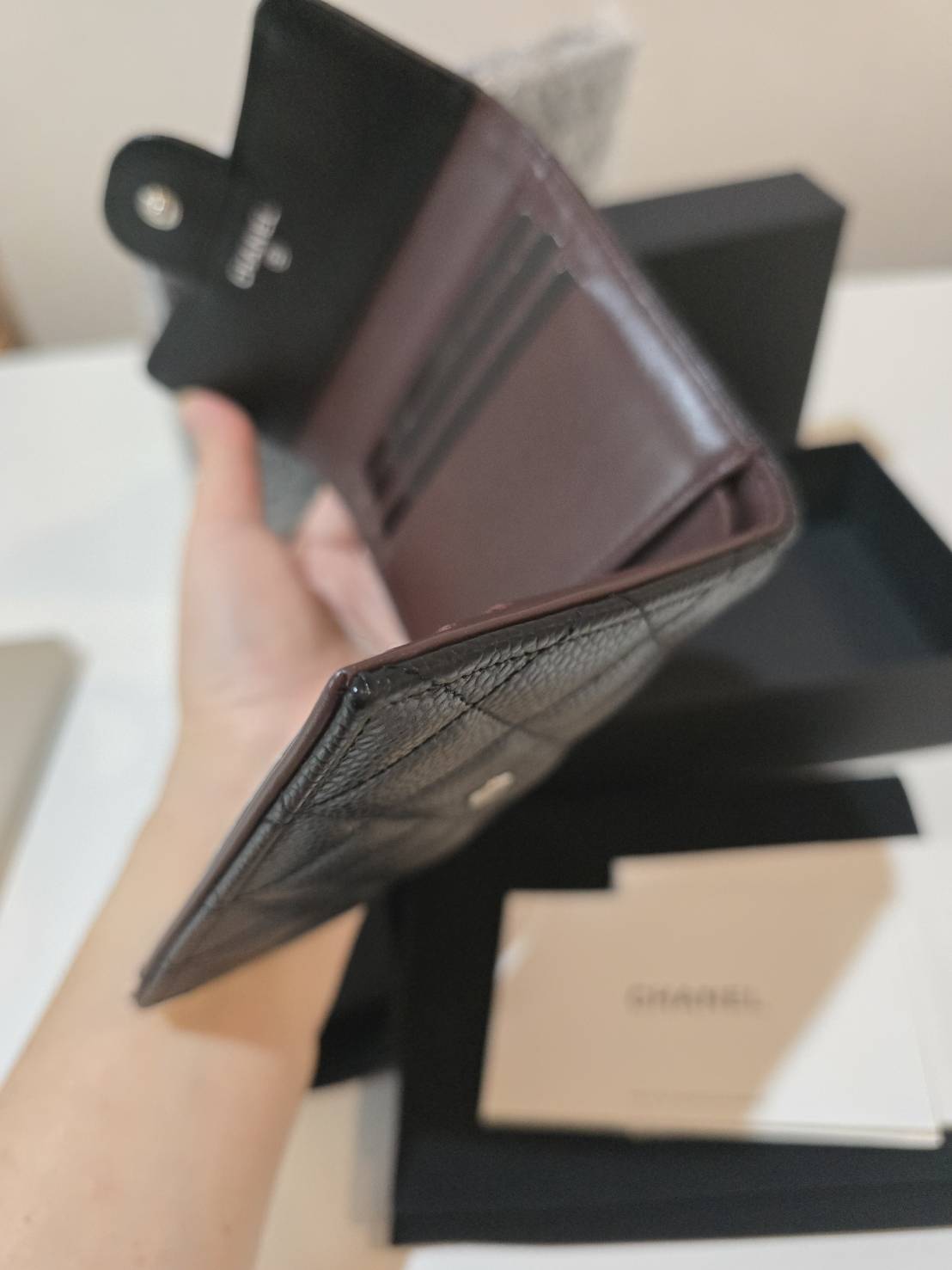 Used Like New Chanel Trifold Wallet SHW 24P Year 2024 0 กก.