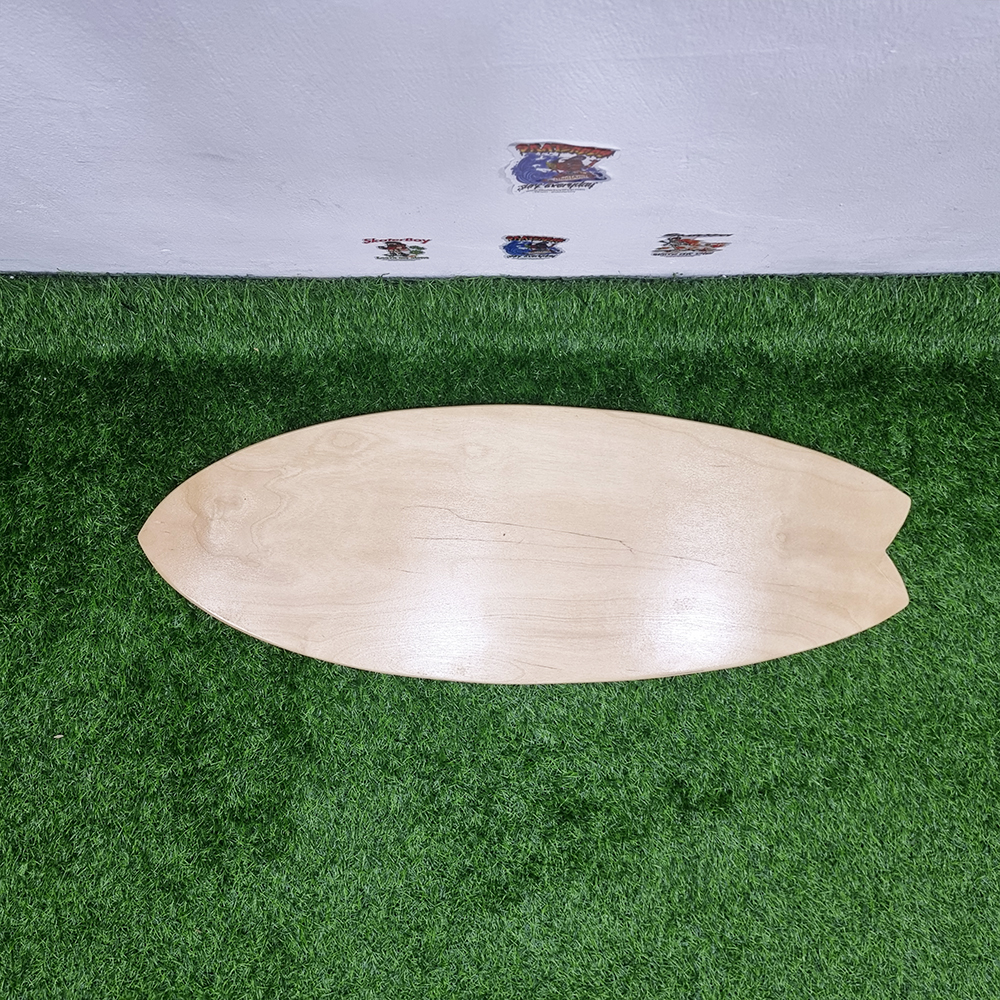 [0301] บอร์ดไม้ทรง Surf board หางปลา 31.5x87.5cm หนา 1.2cm ยังไม่ได้เจาะรู ตั้งโชทำป้ายร้าน