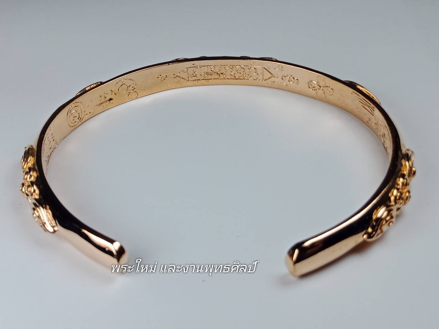 กำไล "กวักกำไล" (วงใหญ่) เนื้อ : ทองชมพู ชุบพิงค์โกลด์