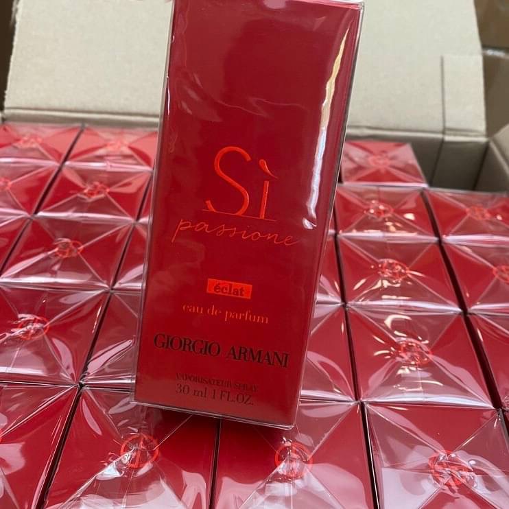 Giorgio Armani Si Passione Eclat EDP (Counter Box)
