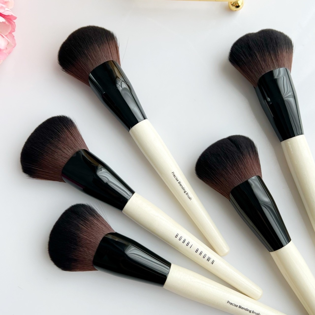 แปรงแต่งหน้า Bobbi Brown Precise Blending Brush
