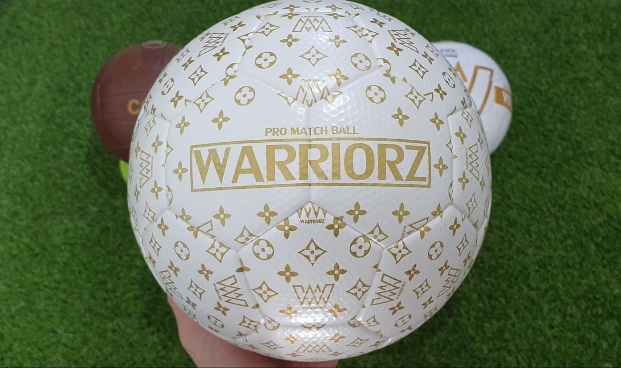 เกรดแข่ง Soccer Ball PU Size 5 รุ่น CLASICO PHANTOM X