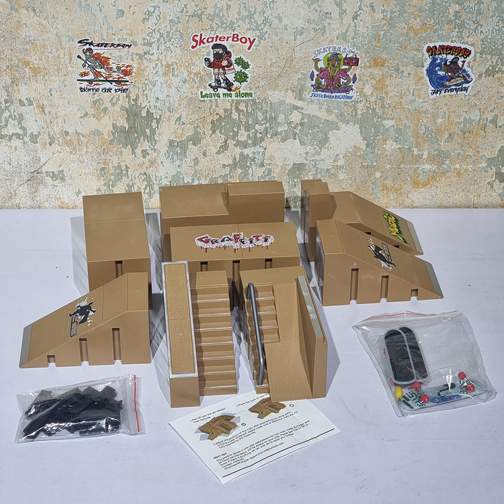 [0205] อปกรณ์จำลอง skate park สำหรับเล่น fingerboard สเก็ตบอร์ดนิ้ว ชุดใหญ่