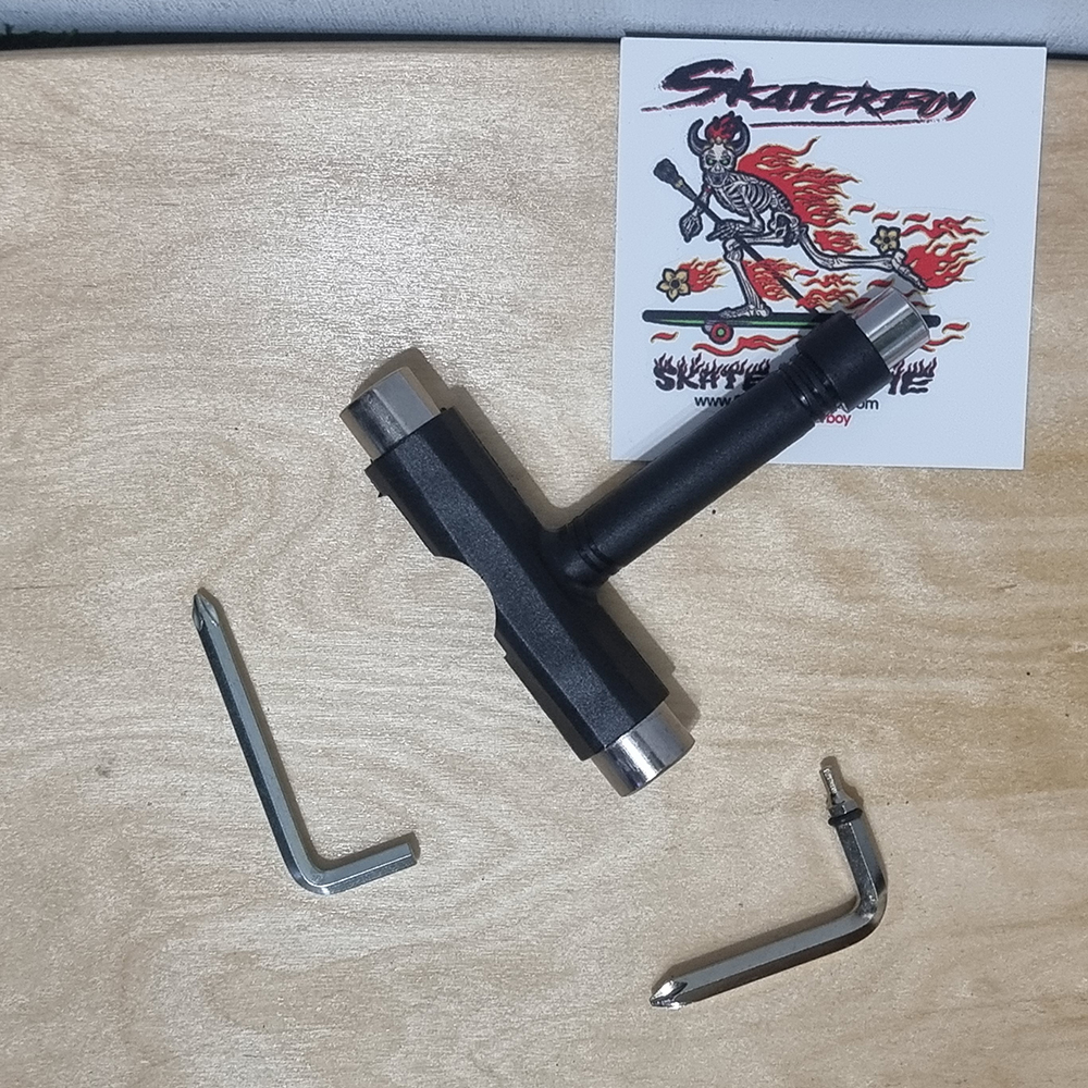 [0320] ประแจตัวที skate tool ไขน็อต ยึดทรัค ยึดล้อ ยึดคิงพิน สเก็ตทูลสำหรับสเก็ตบอร์ด