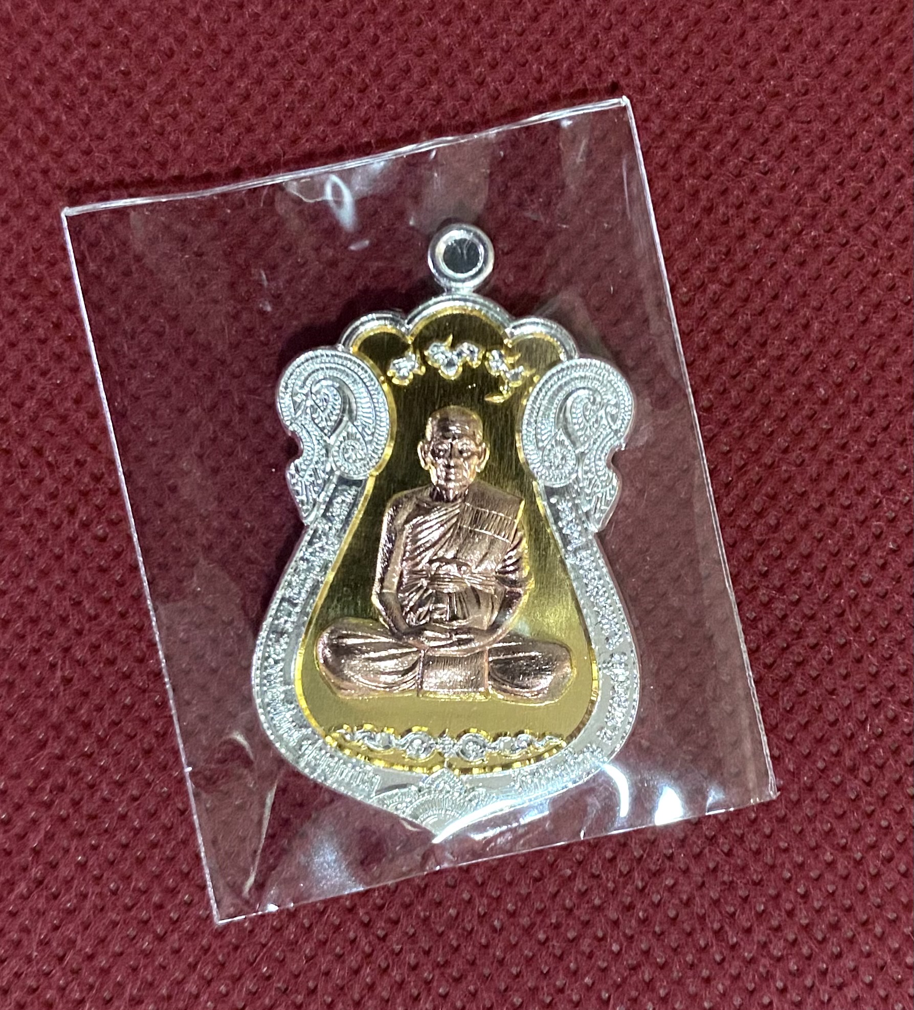 เหรียญเสมา ไตรมาส รวย รวย รวย ๑๐๐ ปี เนื้อสามกษัตริย์ องค์นาค หลวงปู่พัฒน์ วัดห้วยด้วน จ.นครสวรรค์ ปี64