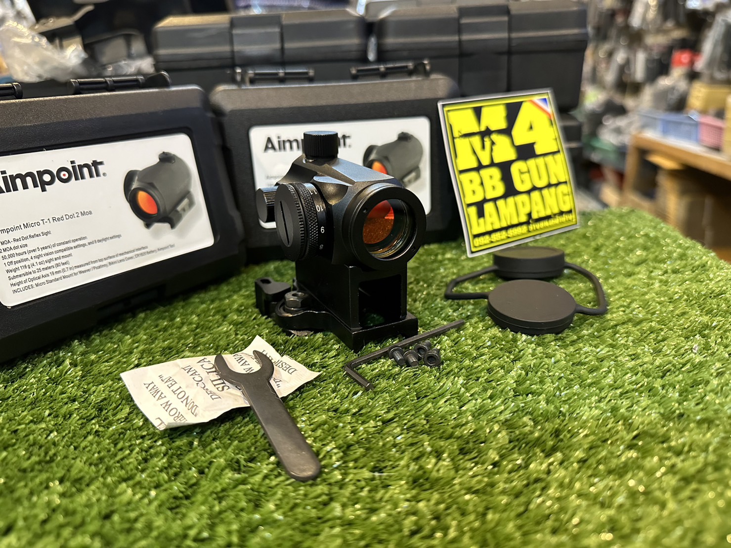 Dot: Aimpoint Micro T-1