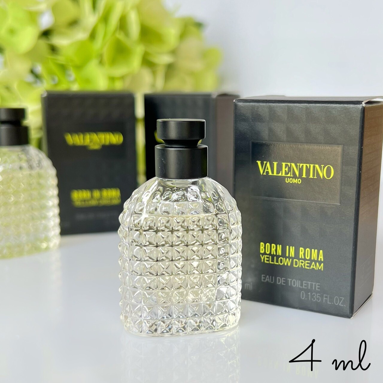 Valentino Born In Roma Yellow Dream EDT for Men ขนาดทดลอง 4 ml