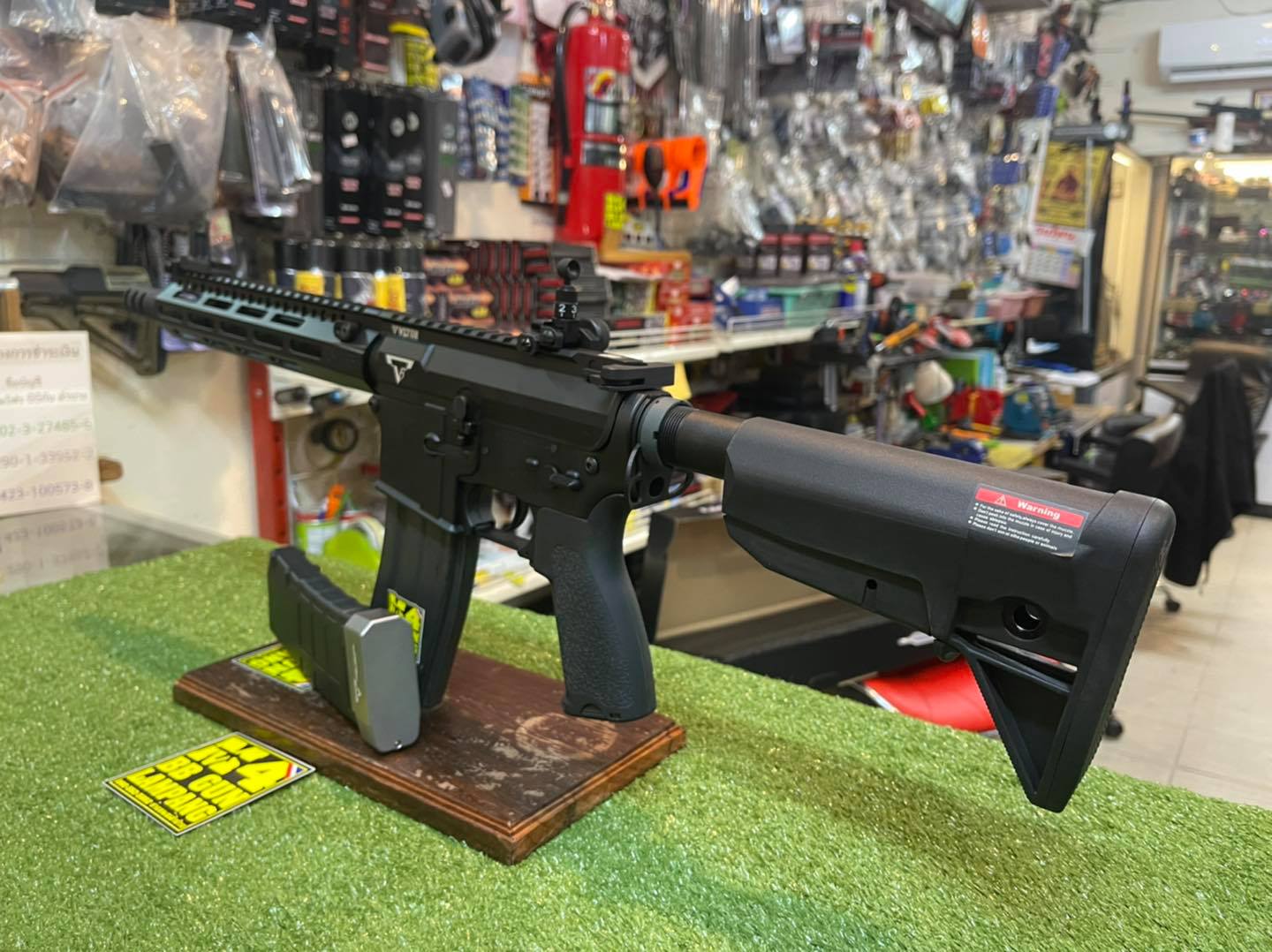 E&C 854 S2 : John Wick2 TTI TR-1 M-Lok 9" บอดี้โลหะ