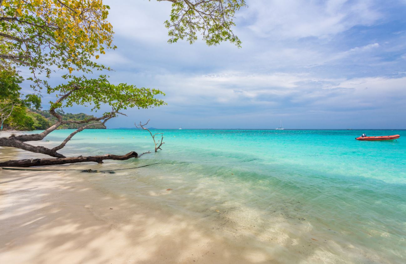 ทัวร์เกาะรอก