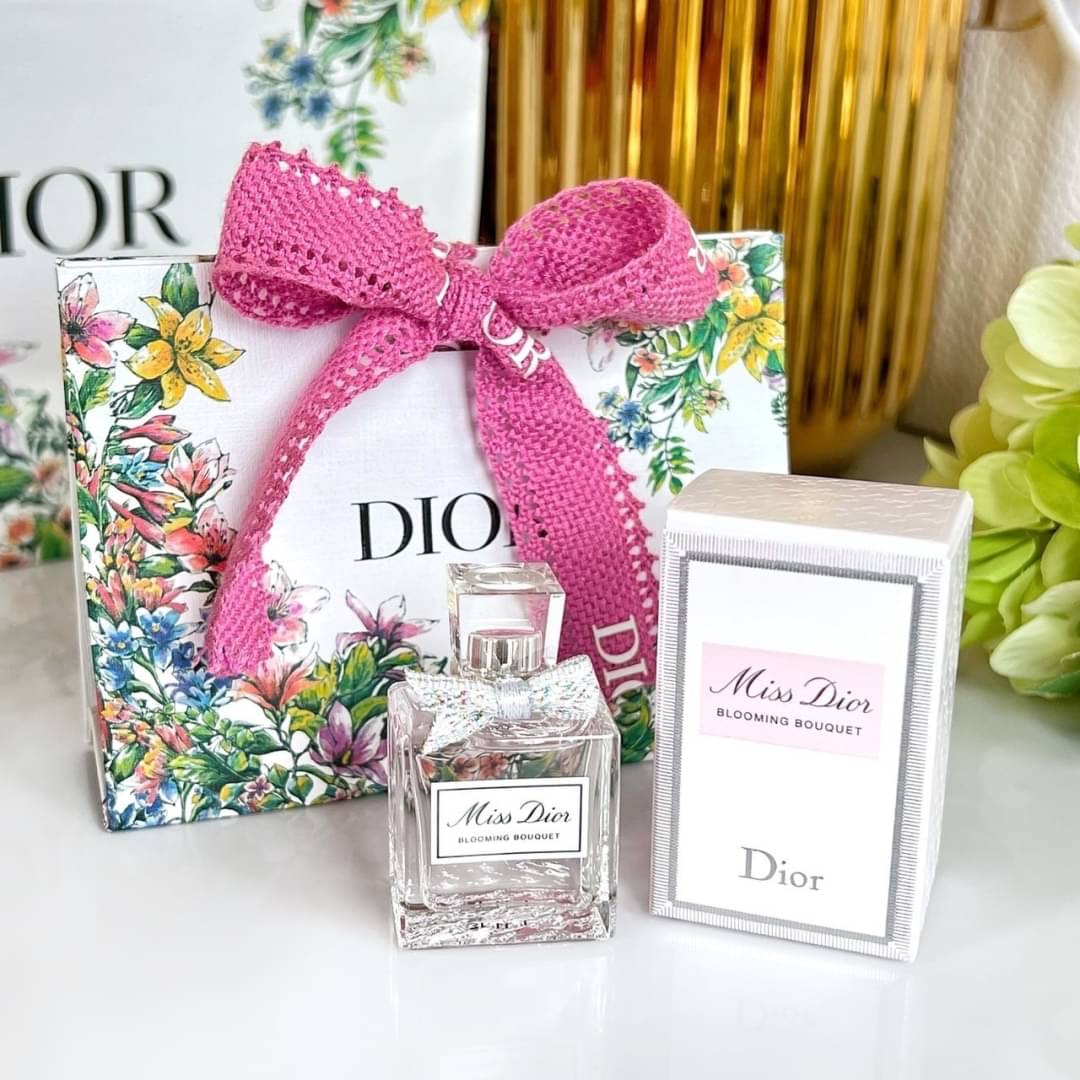 DIOR Miss Dior Blooming Bouquet EDT ขนาดทดลอง 5 ml โบว์ผ้า