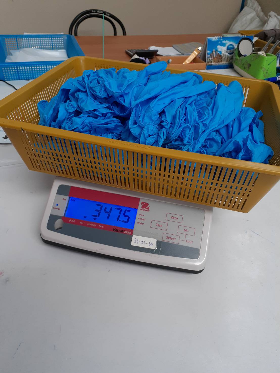 [ยกลัง 10 กล่อง] NVB 40 ถุงมือไนไตรสีฟ้าเข้ม ไม่มีแป้ง ยาว 9 นิ้ว หนา 3 มิล หนัก 3.5-4 กรัม (100ชิ้น/กล่อง) แบรนด์ ดูราเซฟ