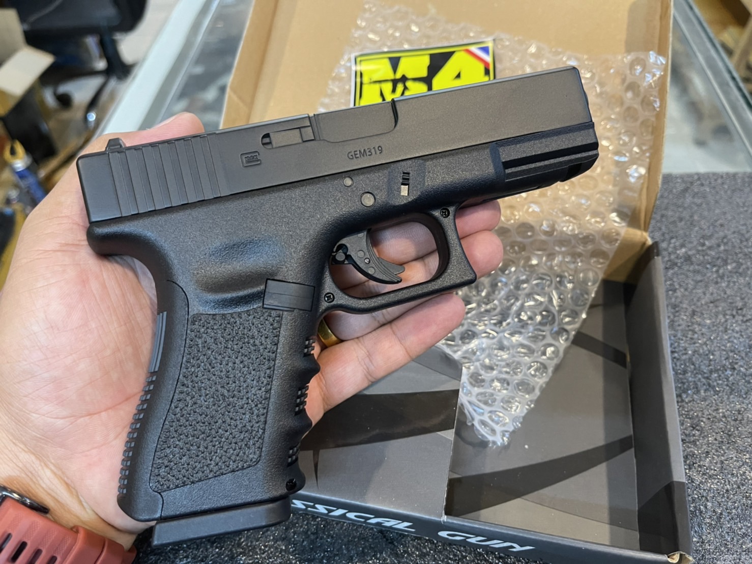 Classical Gun Glock19 ฟูลมาร์คกิ้ง Co2