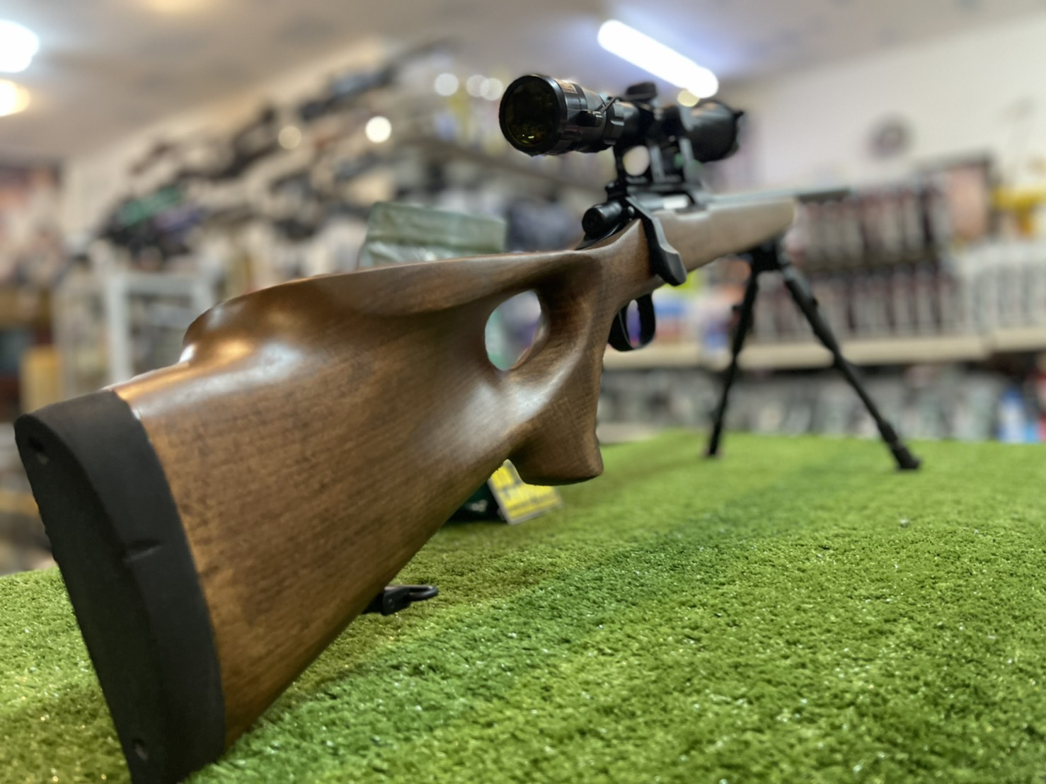 Double Bell 204-1 VSR-10 Varmint Thumbhole