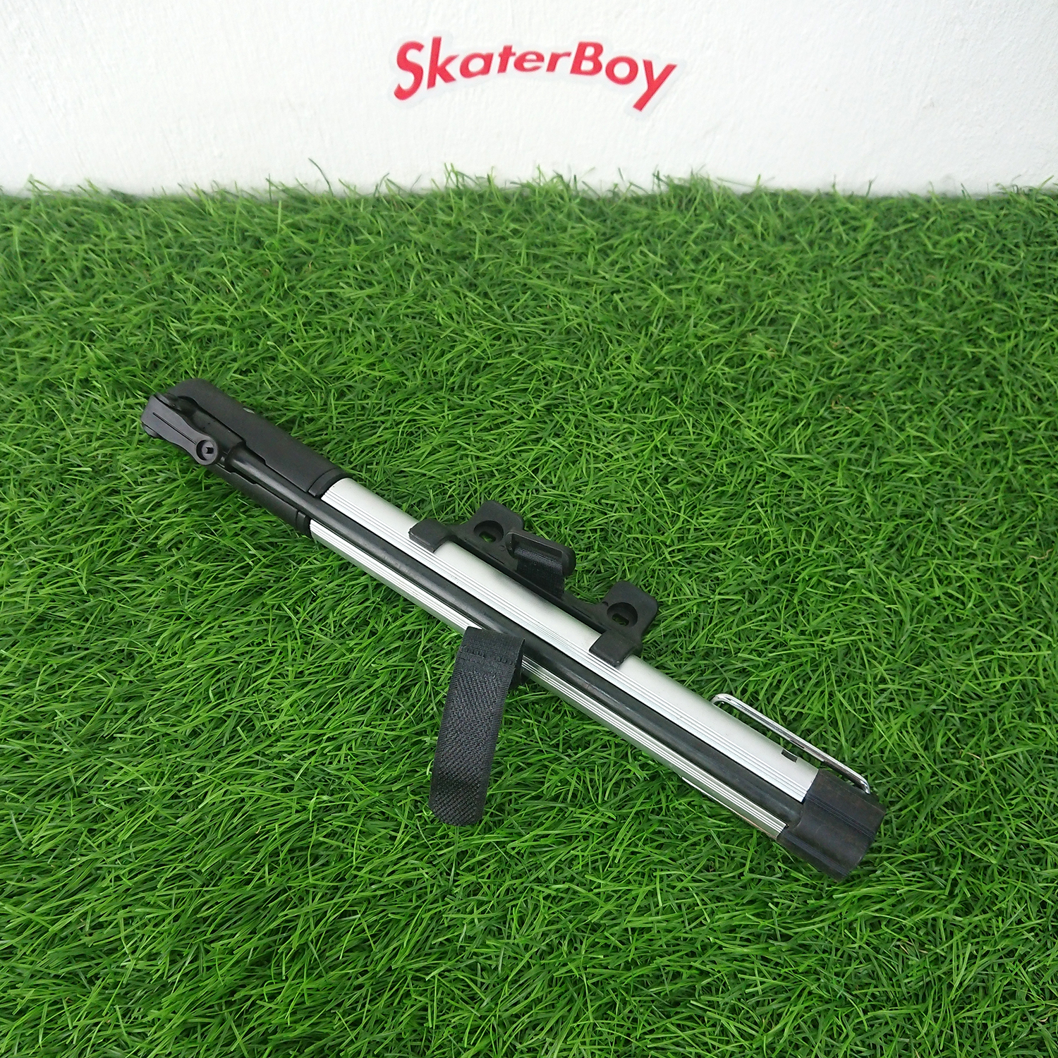 [0901] ที่สูบลมยางจักรยาน ขนาดเล็ก ใช้งานดี ไม่กิ๊กก๊อก