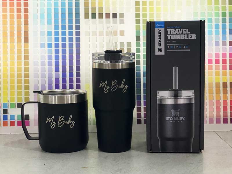 สลักชื่อ สลักข้อความ สลักรูป เลเซอร์ชื่อ เลเซอร์ข้อความ เลเซอร์รูป บนกระบอกน้ำ