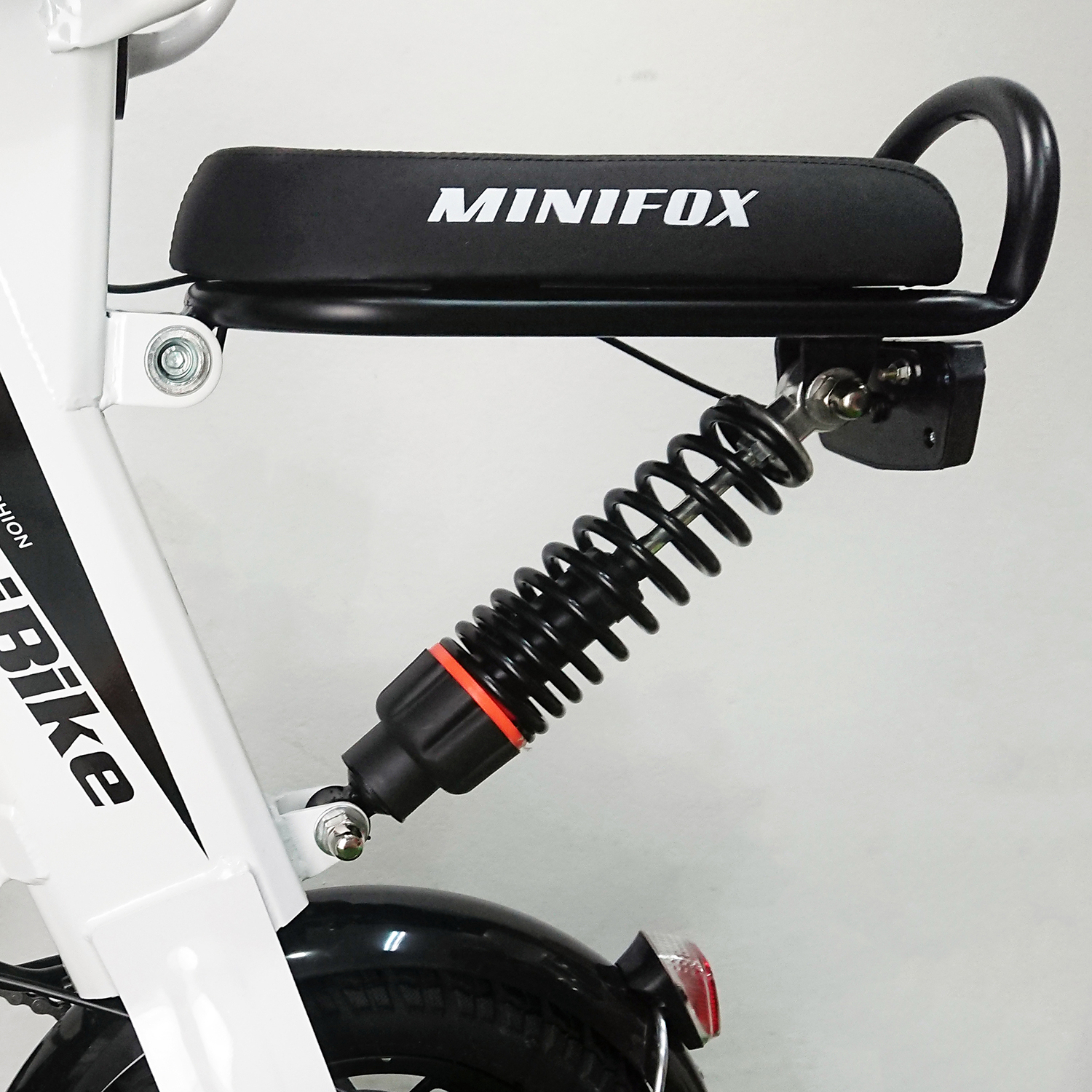 [0801] จักรยานไฟฟ้า รุ่น Mini 2ที่นั้ง พร้อมไฟเบรก แบต 48V รับประกัน6เดือน มี 3 สี ดำ แดง ขาว