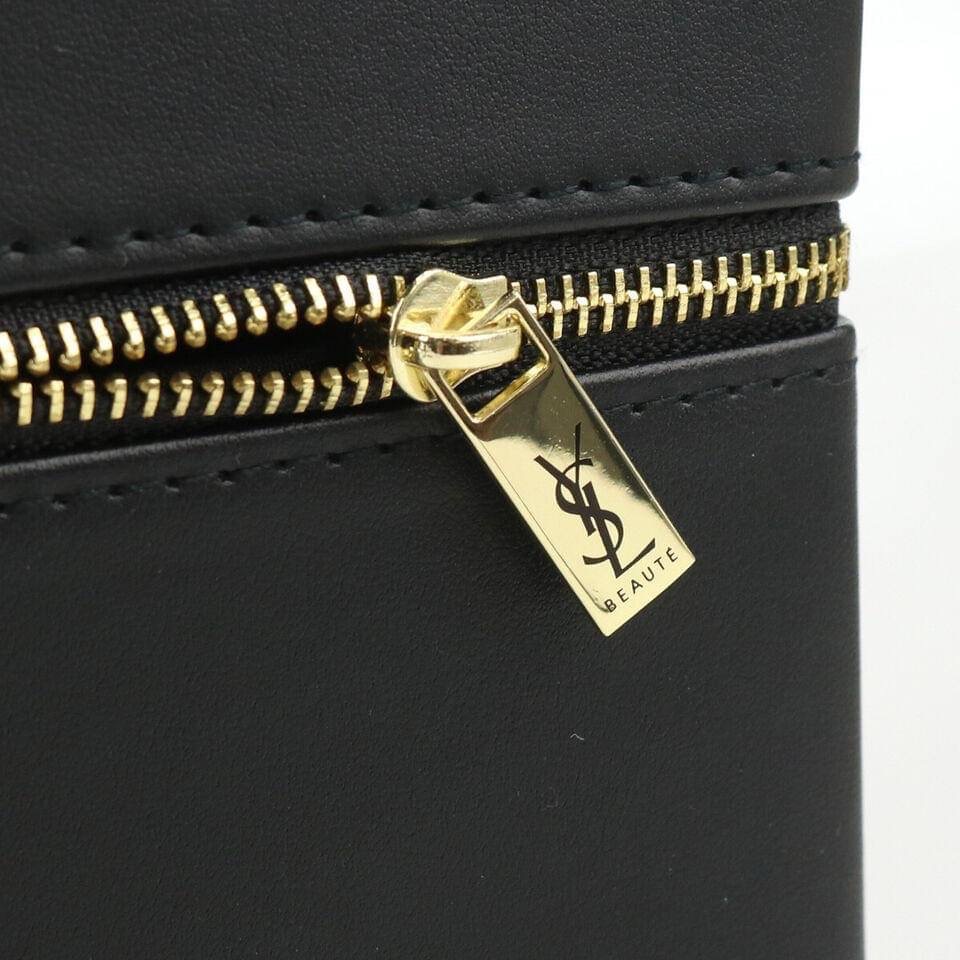 YSL Beaute Black Bag กระเป๋าเครื่องสำอางค์ใบใหญ่ หูหิ้ว