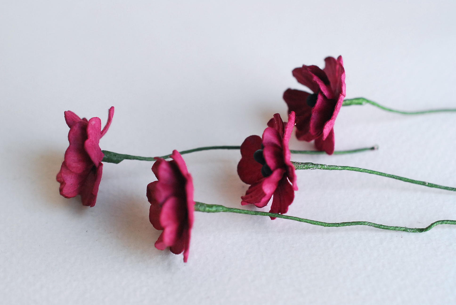 ดอกไม้กระดาษสา ดอกไม้กระดาษสา ดอกป๊อปปี้กระดาษ จตุจักร งานประดิษฐ์ ดอกไม้ทำข้อมือเพื่อนเจ้าสาว แต่งงาน,mixed poppy, ดอกไม้กระดาษ poppy สีผสม ขนาด 2.00 cm. paper flowers, Poppy flowers 2.00 cm. 50 pieces.