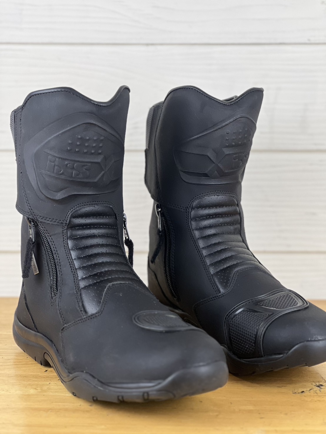 รองเท้าขี่มอเตอร์ไซด์( Outlet ) CMOL-IXS 001 Size ขนาดจากป้าย 48EUR /14UK /31.5CM IXS