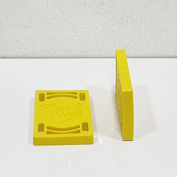 [0311] ยางรองทรัค สูง 10mm 2สี รูสำหรับน็อตเชื่อมกัน ขยับเข้ากับ ทรงทรัค ได้พอดี