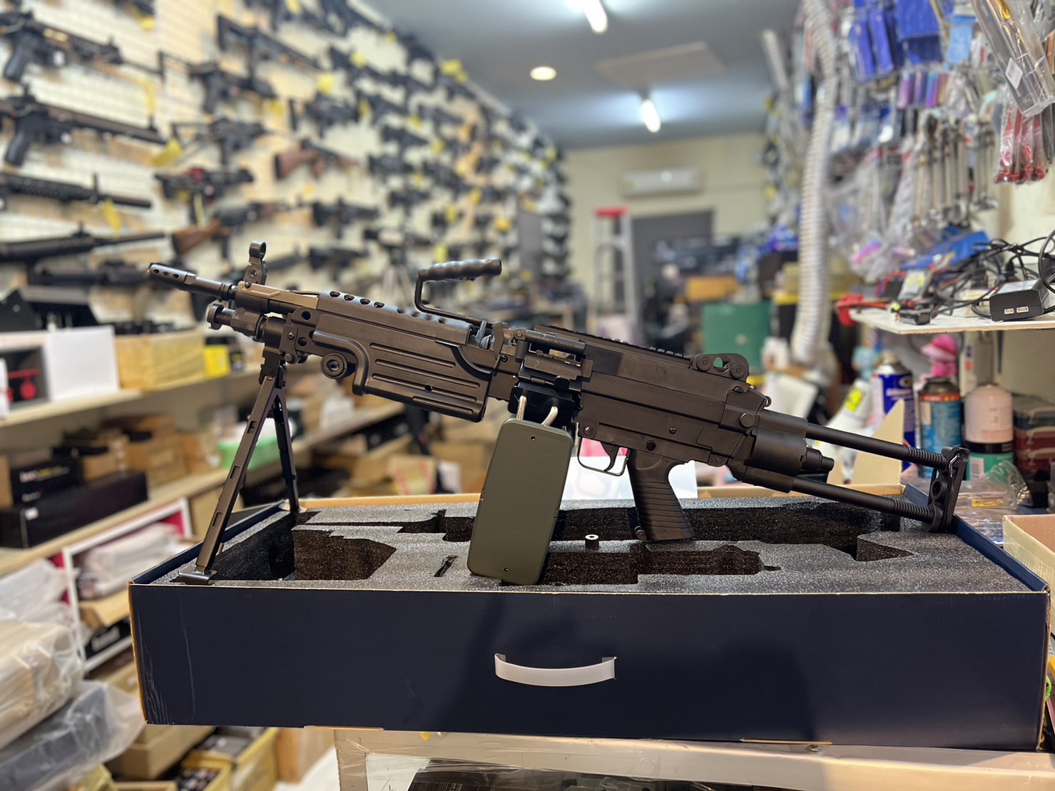 A&K Cybergun FN Licensed M249 PARA
