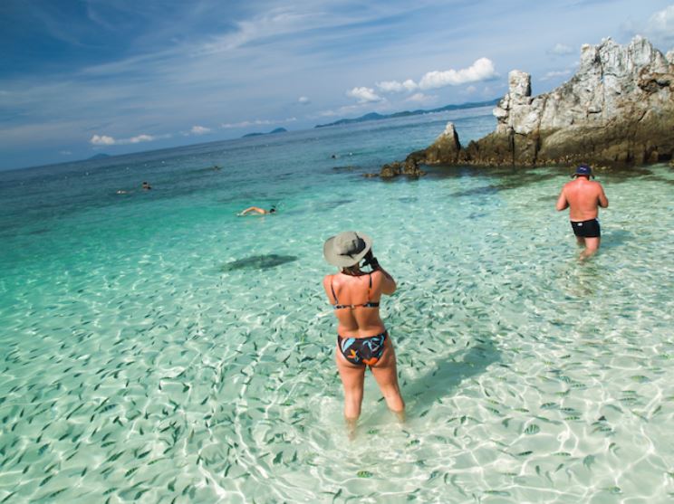 ทัวร์อ่าวพังงา เขาตะปู เกาะปันหยี เกาะไข่ โดยเรือสปีดโบ๊ท James Bond Island-Khai Island by Speedboat