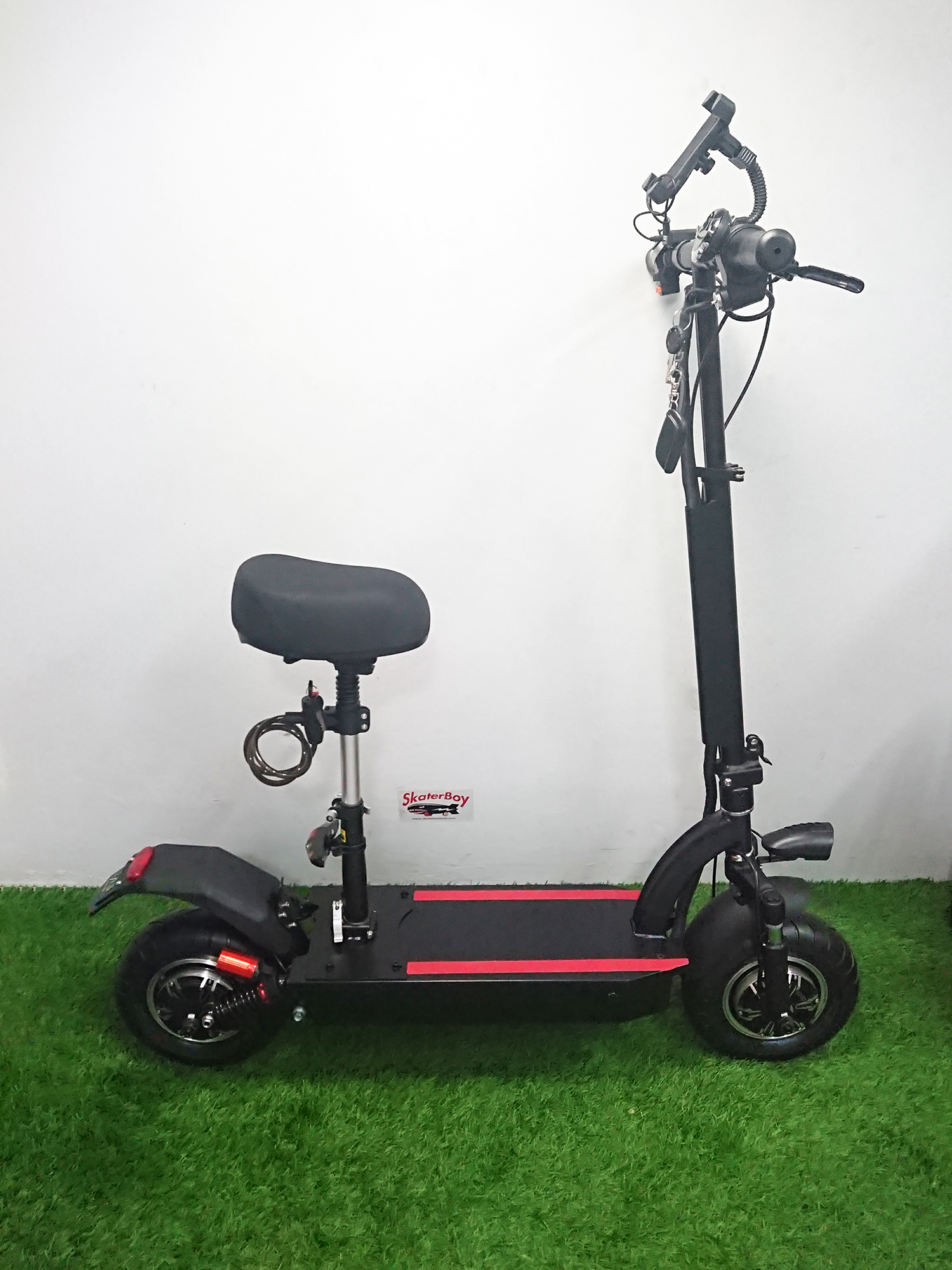 [0601] สกู็ตเตอร์ไฟฟ้า รุ่น BigScoot ล้อ 11 นิ้ว แบตเตอรี่ 60V ใช้เดินทางจริงจัง ฟังก์ชั่นเพียบ Electric scooter