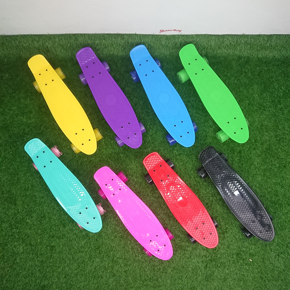 0202 Kid Skateboard ทรงเพนนี ล้อมีไฟ เลือกได้8สี น้ำหนักไม่เกิน 100kg